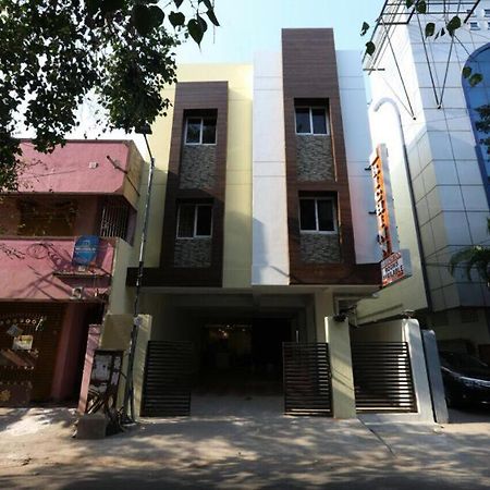 Hotel Rich Inn Chennai Zewnętrze zdjęcie