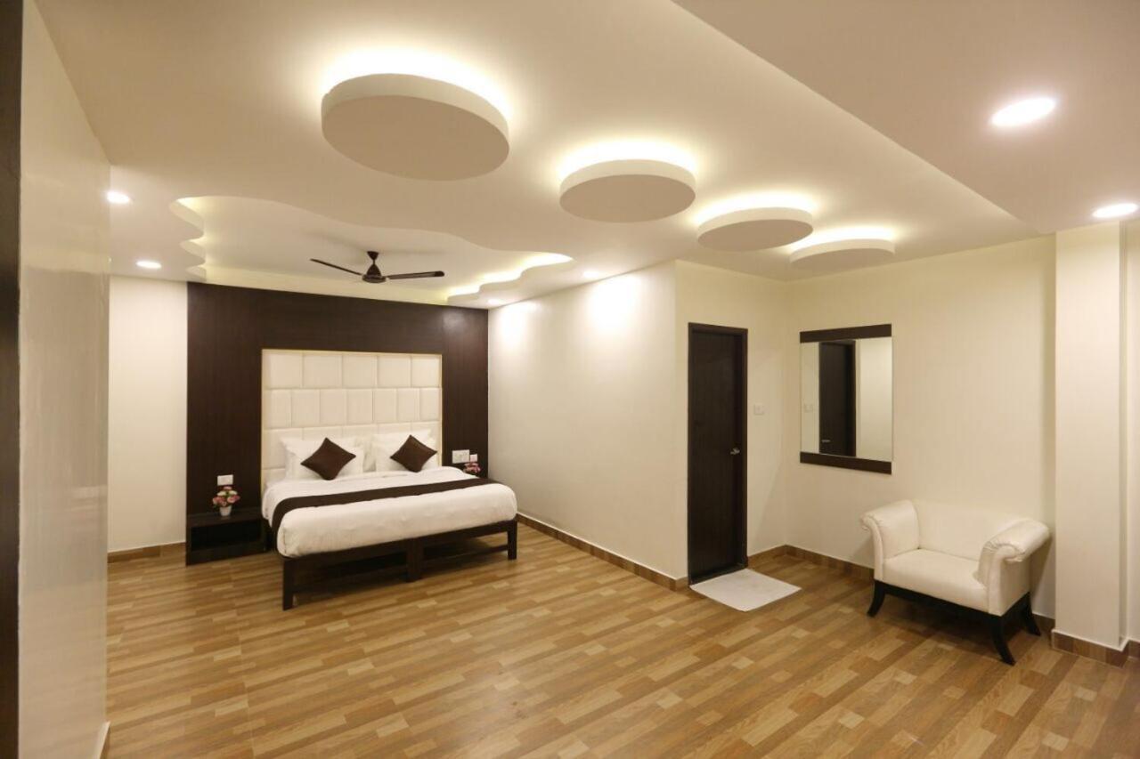 Hotel Rich Inn Chennai Zewnętrze zdjęcie