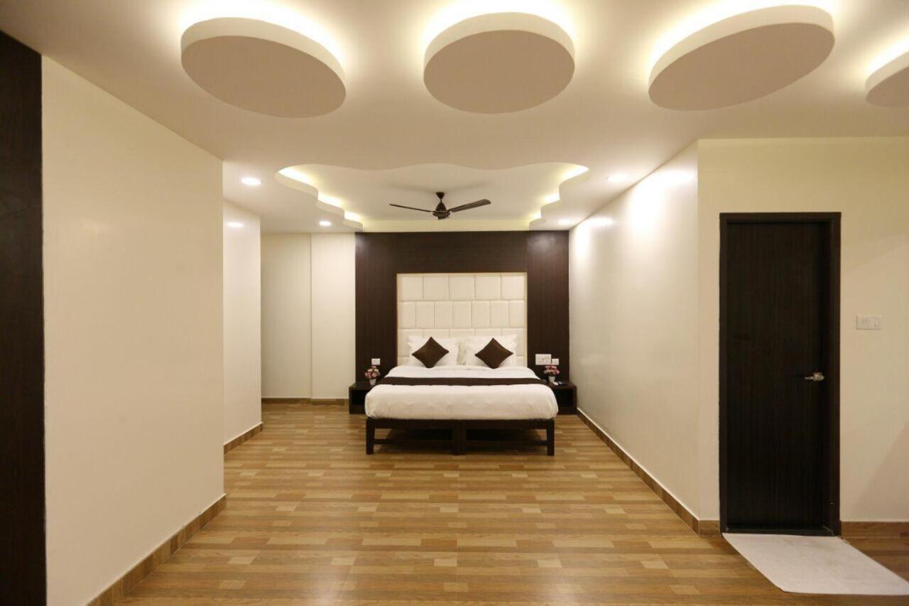 Hotel Rich Inn Chennai Zewnętrze zdjęcie
