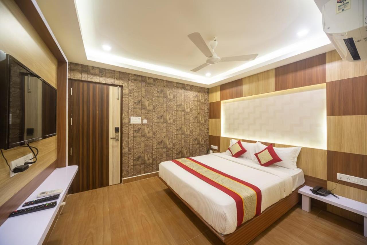 Hotel Rich Inn Chennai Zewnętrze zdjęcie