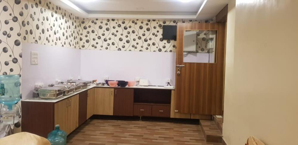 Hotel Rich Inn Chennai Zewnętrze zdjęcie