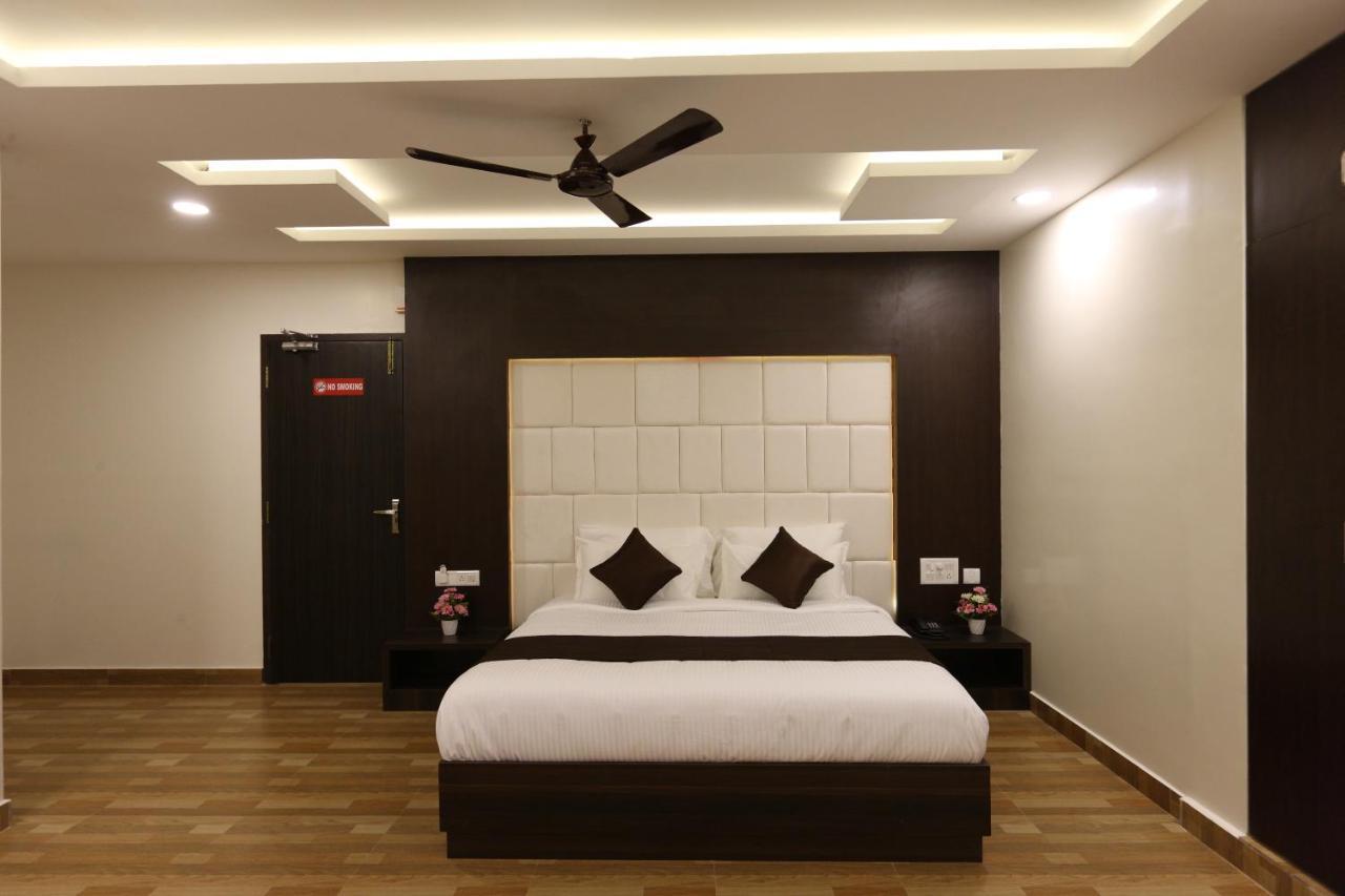Hotel Rich Inn Chennai Zewnętrze zdjęcie
